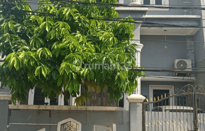 Dijual Rumah Mewah 2,5 Lt Di Komp. Alam Indah, Cipondoh Tangerang
