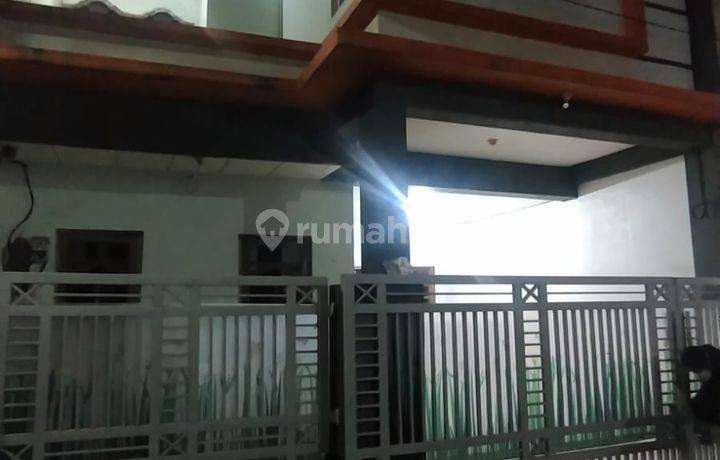 Rumah 2 Lantai Siap Huni di Jalan Dukuh Perumnas Tangerang
