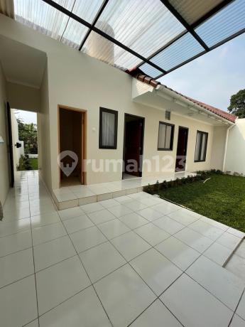Rumah di Plumeria Residence Graha Bintaro, Pondok Kacang Barat, Pondok Aren, Tangerang Selatan Rumah di Plumeria Residence Graha Bintaro, Pondok Kacang Barat, Pondok Aren, Tangerang Selatan