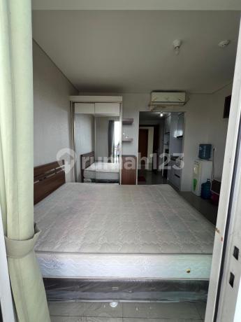 DIJUAL APARTEMEN WOODLAND PARK KALIBATA FURNISHED