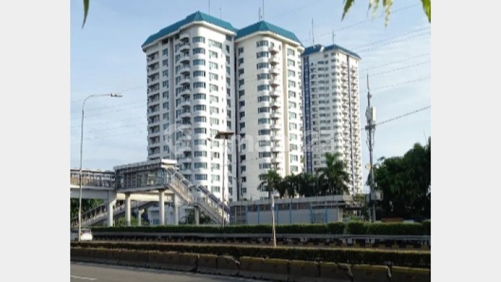 Park Royale 2 BR Apartment Only 47% of NJOP, Gatot Subroto, Benhill, South Jakarta Park Royale 2 BR Apartment Only 47% of NJOP, Gatot Subroto, Benhill, South Jakarta