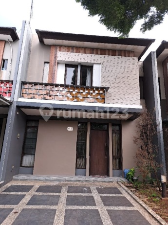 Rumah 2 Lantai bisa Jadi Kos-Kosan Lokasi Strategis Harga Paling Spesial Dipasaran Siap Nego!!! Rumah 2 Lantai bisa Jadi Kos-Kosan Lokasi Strategis Harga Paling Spesial Dipasaran Siap Nego!!!