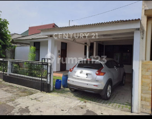 Rumah Di Komplek Bakosurtanal Cibinong Bogor Nyaman Dan Strategis Rumah Di Komplek Bakosurtanal Cibinong Bogor Nyaman Dan Strategis