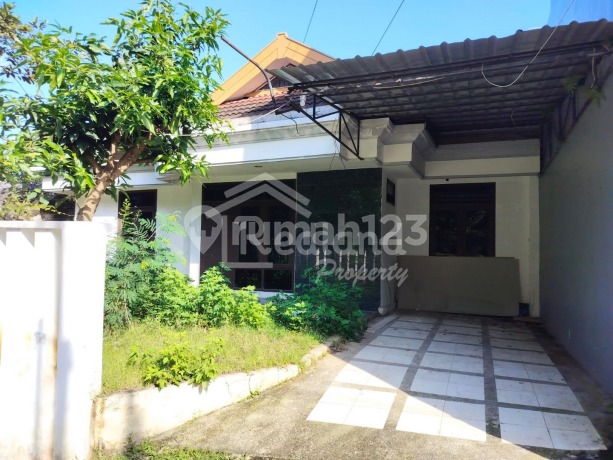 Rumah di Villa Bukit Regency Srondol , Semarang Mr 4999 