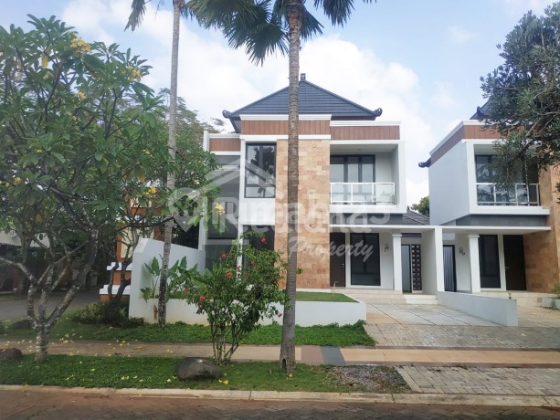 Rumah di Beranda Bali Boulevard Bsb City , Semarang Yv 5283 