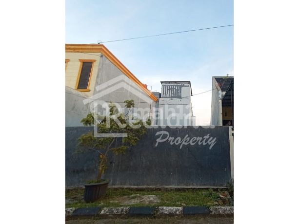 Tanah di Semarang Indah , Semarang ( Me 8653 ) Tanah di Semarang Indah , Semarang ( Me 8653 )