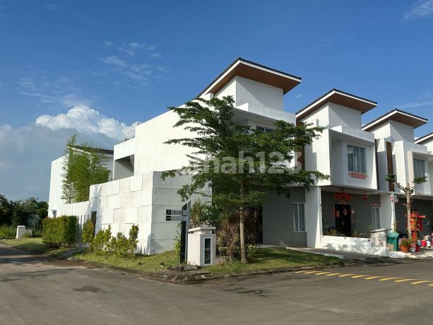 Dijual Cepat Azure Bay Hadap Selatan Hook Full Furnished Dijual Cepat Azure Bay Hadap Selatan Hook Full Furnished
