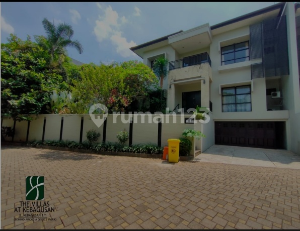 Rumah Bagus Dalam Komplek Di Kebagusan