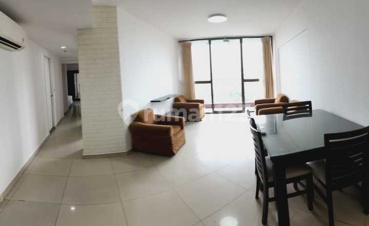 3 BEDROOMS APARTMENT TAMAN RASUNA