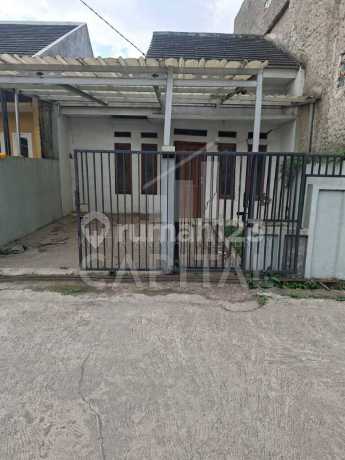 Minimalist House Land Calculation Ready to Occupy in the Complex Behind Taman Cibaduyut Indah 2 Bandung Minimalist House Land Calculation Ready to Occupy in the Complex Behind Taman Cibaduyut Indah 2 Bandung