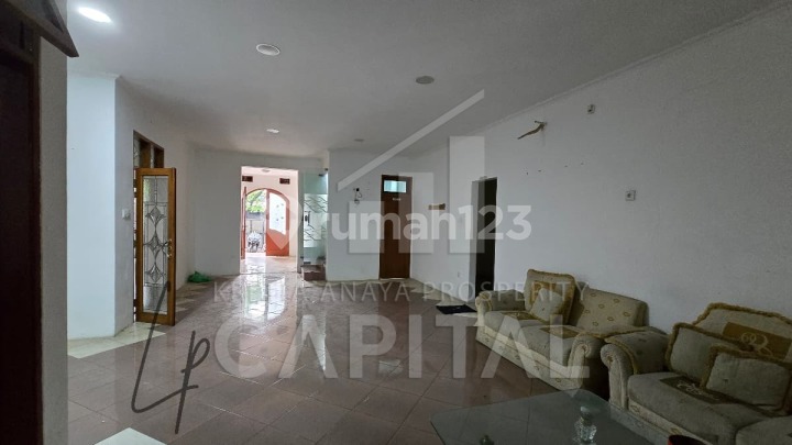 Rumah di Palasari Mainroad Cocok Untuk Tempat Tinggal Atau Ruang Usaha