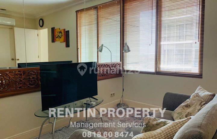 Sewa Apartemen Batavia 1 Bedroom Lantai Tinggi Furnished