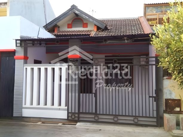 Rumah di Semarang Indah , Semarang ( Vn 8438 )