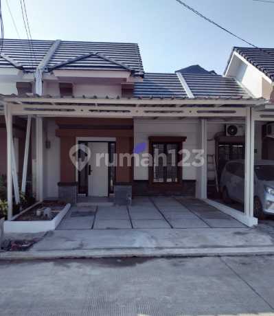 Dijual Rumah Cluster Darmawangsa Residence di Bekasi