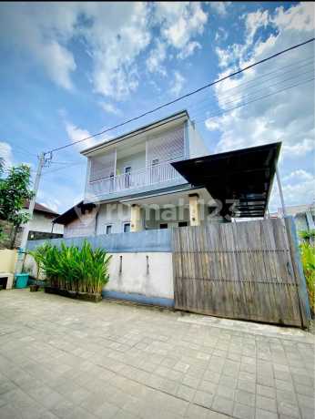 Rumah Cantik di Gatsu Barat