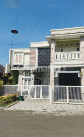 Rumah 2 Lantai Fully Furnished di Karangploso Malang Axjj131 Rumah 2 Lantai Fully Furnished di Karangploso Malang Axjj131
