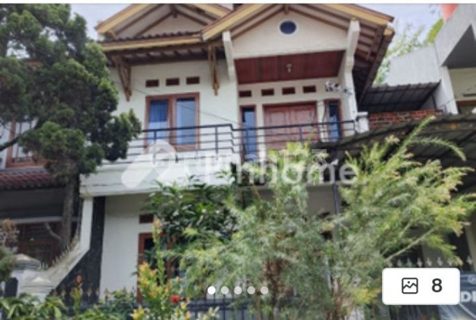 Temukan kenyamanan dengan memiliki rumah ini  yang begitu dekat akses ke mana saja.