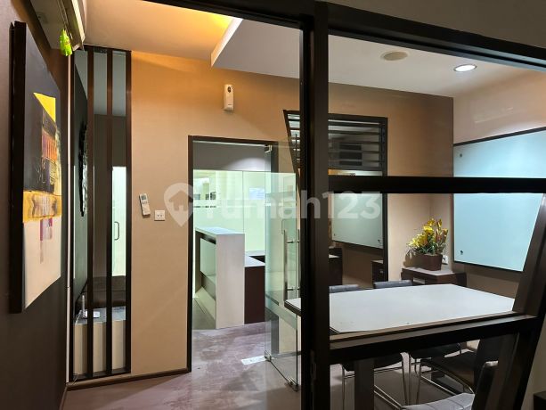 Apartemen Siap Huni Fully Furnished Terawat Baik di Kuningan