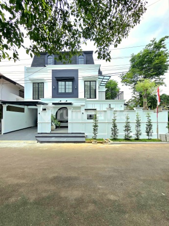 Bisa KPR, Rumah, 2 Lantai, Dekat Sekolah Internasional Bisa KPR, Rumah, 2 Lantai, Dekat Sekolah Internasional