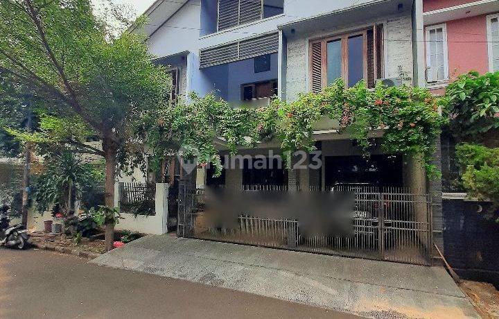 Rumah Tropical Termurah Luas 200 Dekat Taman Senayan Bintaro