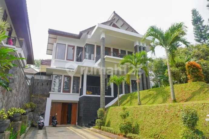Rumah Modern Minimalis Ada Pool Furnished di Resor Dago Pakar Rumah Modern Minimalis Ada Pool Furnished di Resor Dago Pakar