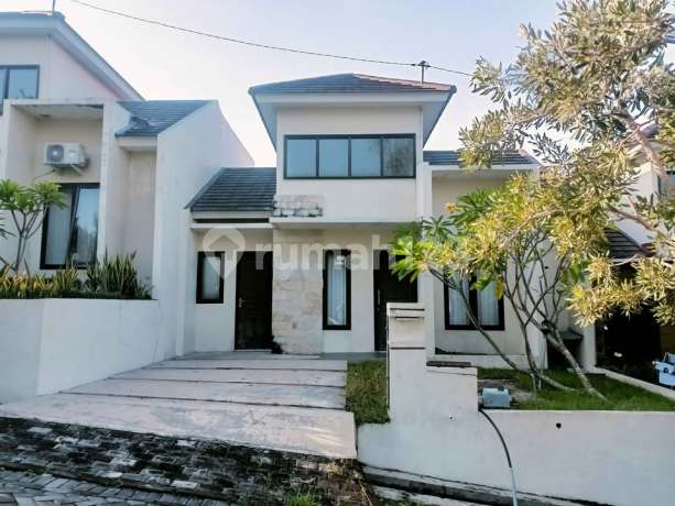 RUMAH MEWAH SATU LANTAI DI CLUSTER BUKIT VIOLAN JAYA TEMBALANG