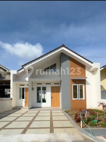 AFFORDABLE ONE-STORY HOUSE IN DAWUNG RESIDENCE CLUSTER, MIJEN, SEMARANG