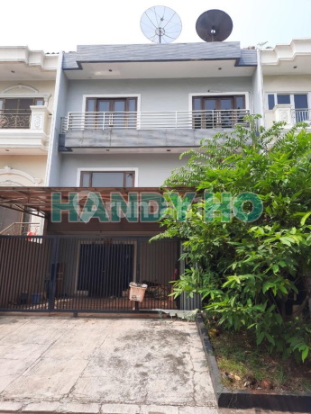 Rumah Mayang Permai PIK. Luas 9 X 16 Rapih Rumah Mayang Permai PIK. Luas 9 X 16 Rapih