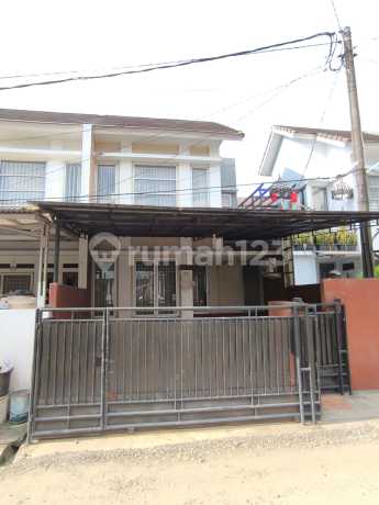 RUMAH MINIMALIS SEMI FURNISH 2 LANTAI HADAP SELATAN DI TAMAN PABUARAN