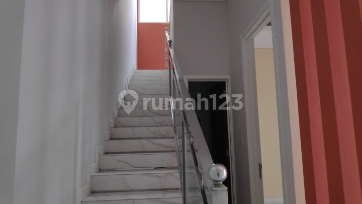 Rumah Graha Santoso New Mewah Carport 2 Mobil Rumah Graha Santoso New Mewah Carport 2 Mobil