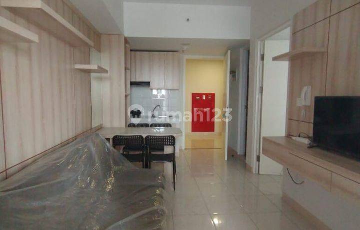 Apartement Summarecon Bekasi - Springlake 2 BR