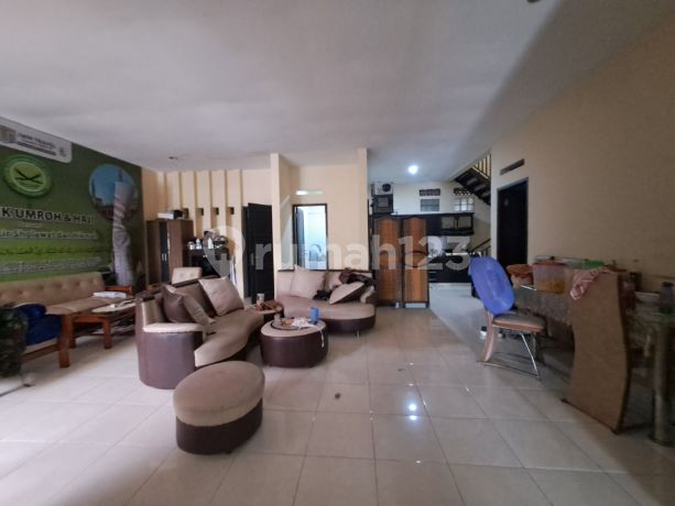 Rumah Lelang Murah Siap Huni Cocok untuk Villa di Cipageran Asri