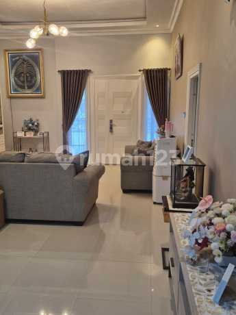 Jual Rumah 2 Lantai Full Furnish Dekat Masjid di Perum Wisma Medokan Ykp, Surabaya. Harga Jual bisa Nego Jual Rumah 2 Lantai Full Furnish Dekat Masjid di Perum Wisma Medokan Ykp, Surabaya. Harga Jual bisa Nego