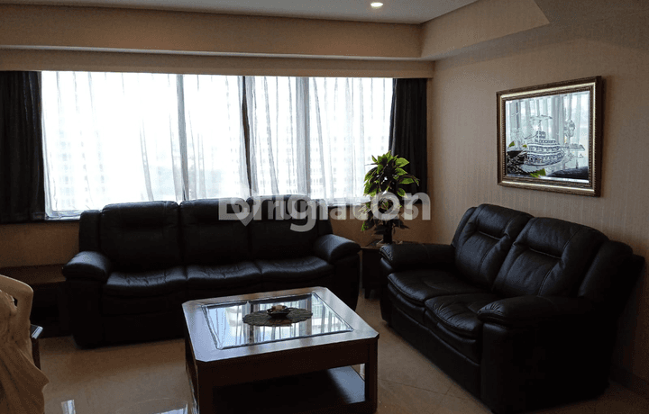 APARTEMEN 3 BEDROOMS NYAMAN MENARA MATAHARI UNTUK KELUARGA MODERN!