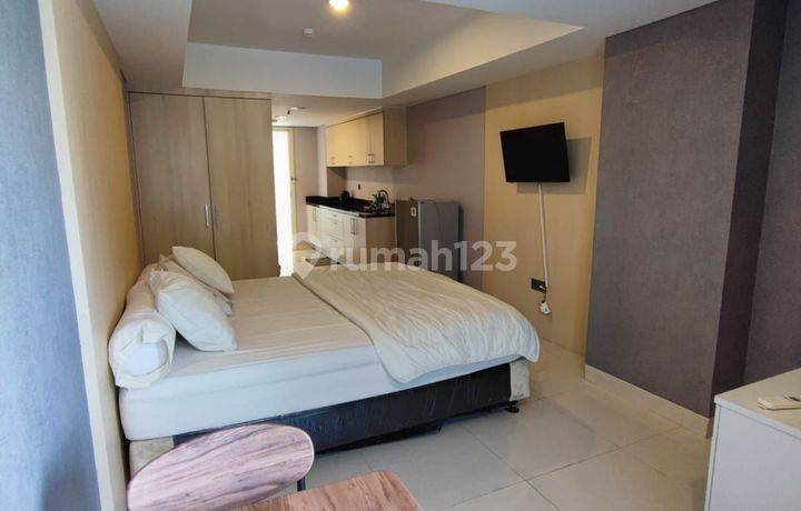 Apartemen studio furnished tengah kota Semarang dekat simpang lima dekat tugu muda dijual di apartemen Louis Kienne Pandanaran ( pinnacle ) semarang tengah