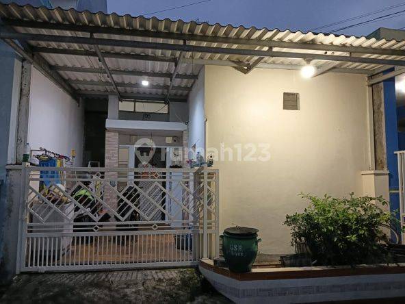 Dijual Rumah Minimalis dan Strategis di Grand Semanggi Residence Surabaya Timur
