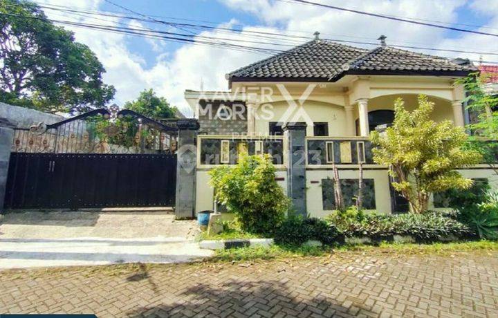 Rumah Cantik Perum Bukit Hijau Tlogomas Malang Selangkah Dr Umm 