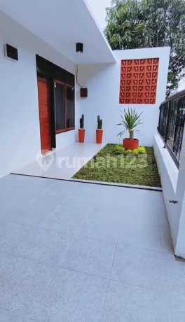 Rumah Nyaman dan Asri di Sayap Soekarno Hatta Rumah Nyaman dan Asri di Sayap Soekarno Hatta