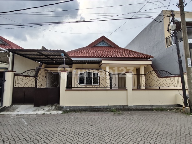 Rumah Bagus Villa Bukit Permai Dekat Pakuwon Mall Hr Muhammad Rumah Bagus Villa Bukit Permai Dekat Pakuwon Mall Hr Muhammad