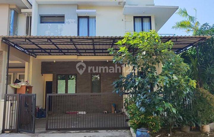 Rumah Murah Pakuwon City Florence Row Jalan 4 Mobil Strategis