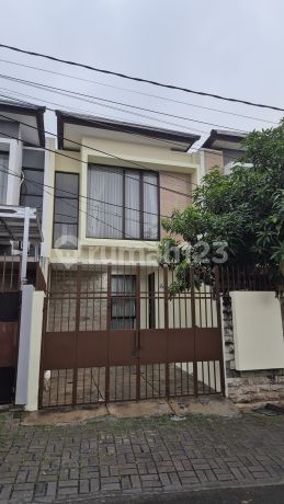 Rumah Bagus SHM di Bhuvana Residence Bintaro, Jl. Palem Puri, Pondok Pucung, Pondok Aren, Kota Tangerang Selatan, Banten, Indonesia, 15229, Bintaro