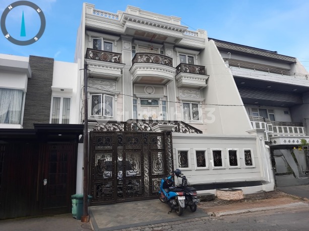 European Style!! di Taman Palem Jakbar Full Furnished