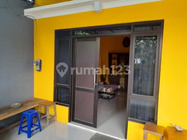 Affordable House in Depok Jembatan Serong Bossku Affordable House in Depok Jembatan Serong Bossku