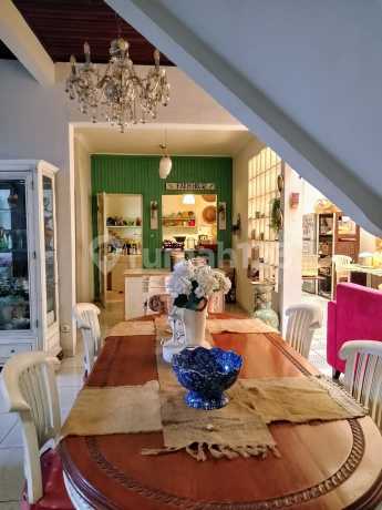 Rumah Furnished Luas Dalam Komplek Tenang Rumah Furnished Luas Dalam Komplek Tenang