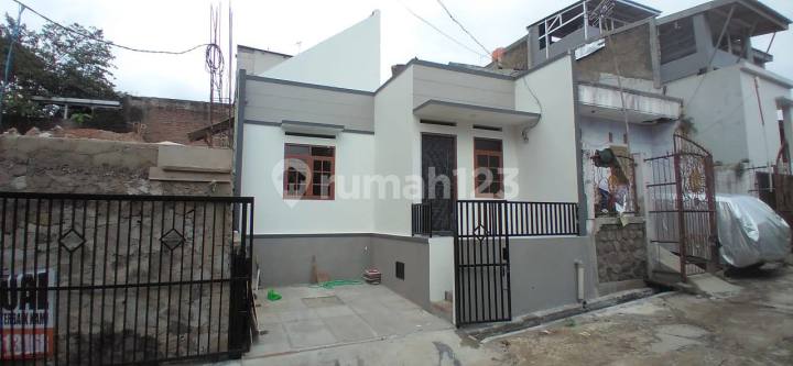 Rumah Baru Dalam Komplek Manglayang Regency Cileunyi Bandung KPR