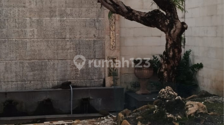 Dijual Rumah Minimalis Siap Huni - Granada Pakuwon Indah Surabaya Barat