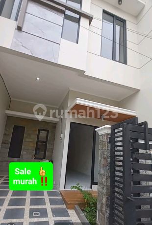 Jual ******** Mulyosari Tengah 2 Lantai. SHM Jual ******** Mulyosari Tengah 2 Lantai. SHM