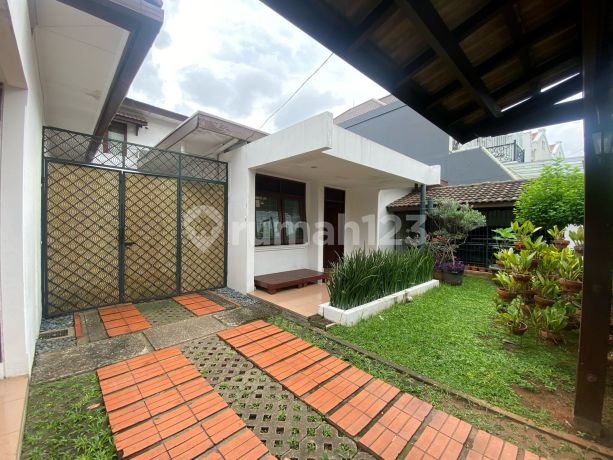 Turun Harga!! Rumah Di Cempaka Putih Barat Bebas Banjir Dekat Dengan Pusat Kuliner Turun Harga!! Rumah Di Cempaka Putih Barat Bebas Banjir Dekat Dengan Pusat Kuliner