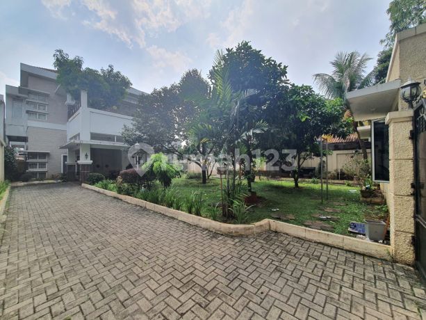 Luxury and Fully Furnished House, 5 Minutes to One Belpark Mall