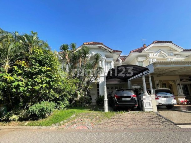 House in Pakuwon City Virginia Regency Surabaya Well-Maintained and Nice